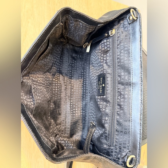 Kate Spade Black & White Leather Top Handle Crossbody Gold Hardware - Picture 4 of 7